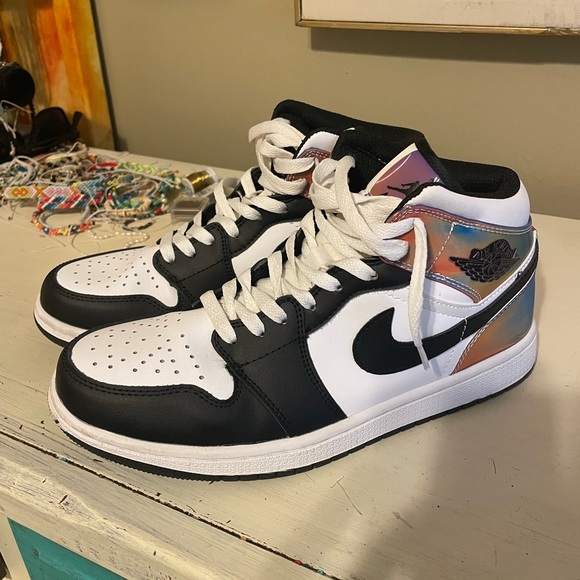 Nike Shoes - Nike Air Jordan Dunks